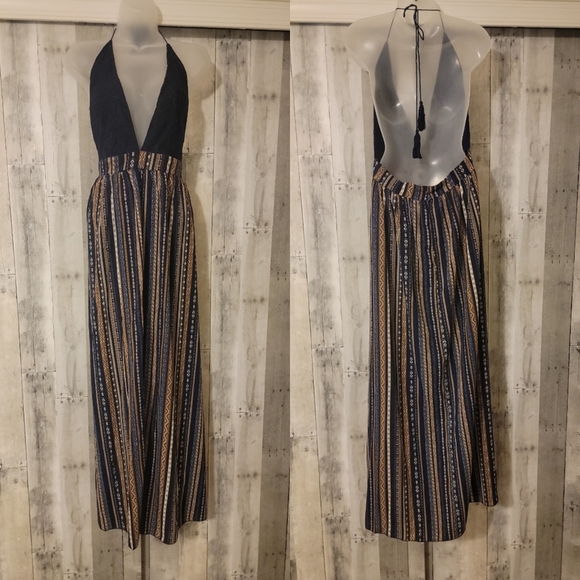 Women's Halter Dress - Picture 3 of 11